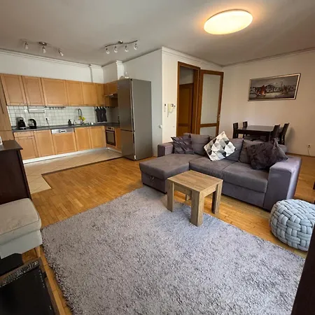 Apartment Crown Of Culture Budapest